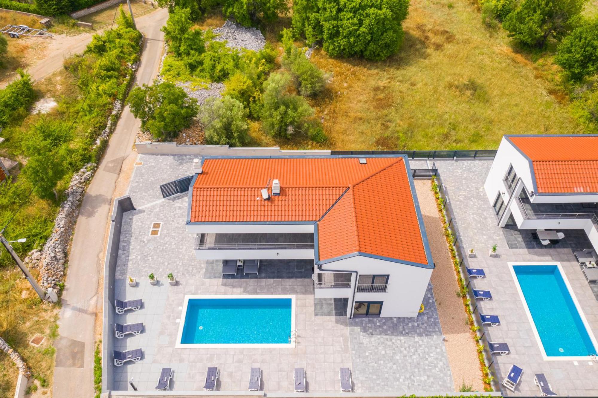 Villa Graefin Малинска Екстериор снимка